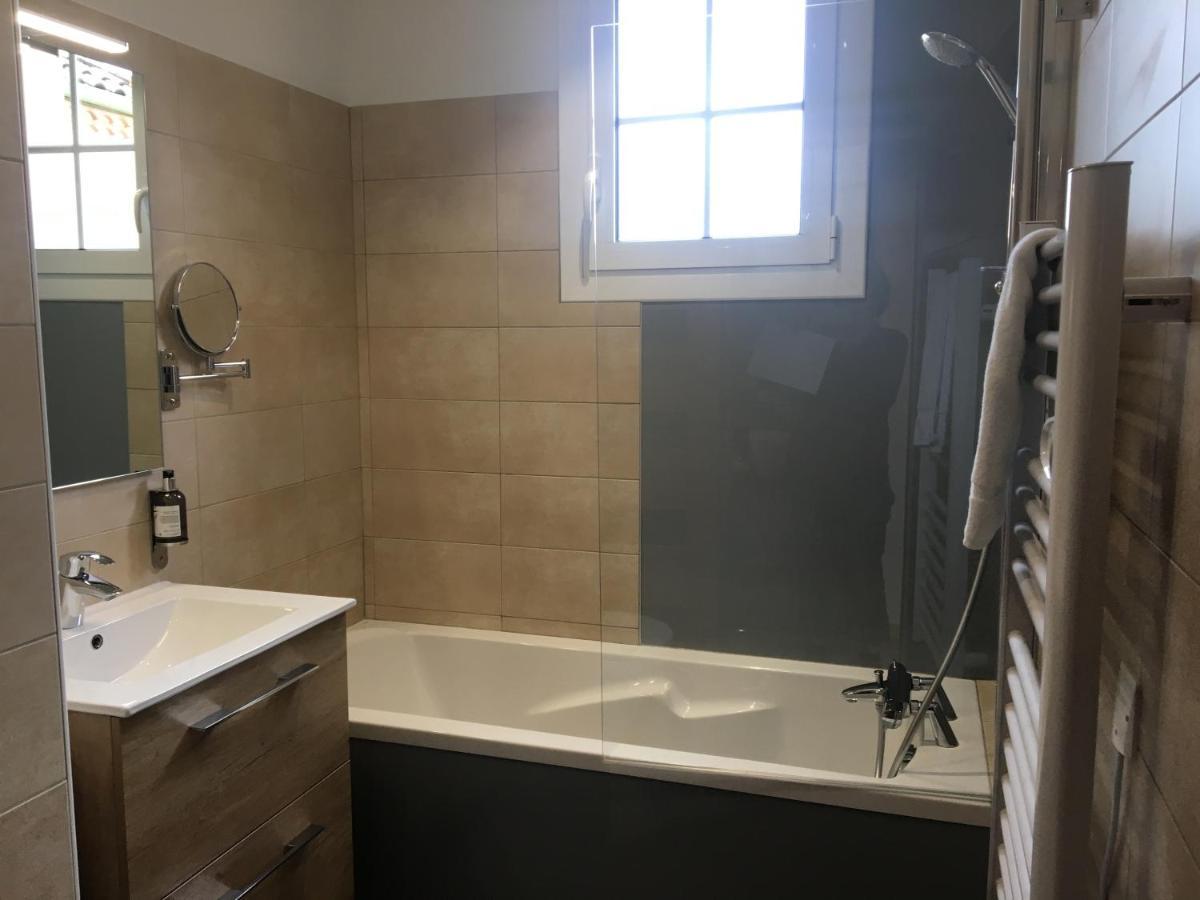 Logis Hotel Restaurant Spa Les Balcons De L'Esperance Limeuil Екстериор снимка